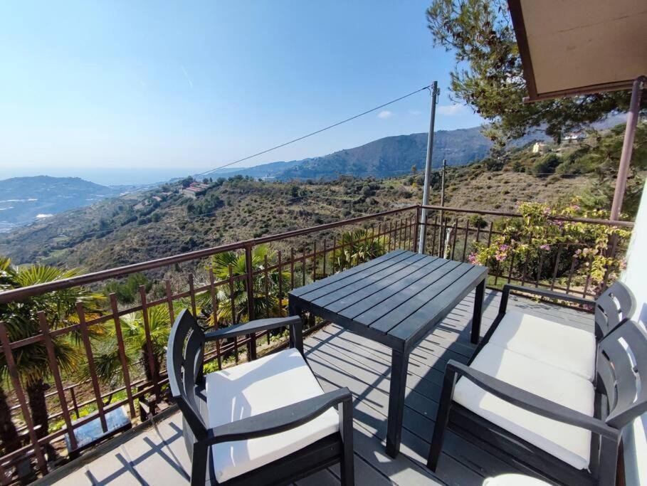 Detached House With Garden And Sea View Guest House Sanremo Ngoại thất bức ảnh